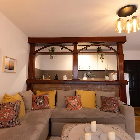 Bonsai Golija بيت للعطل *