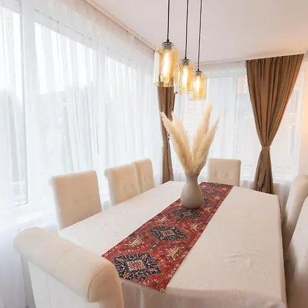 Bonsai Golija بيت للعطل